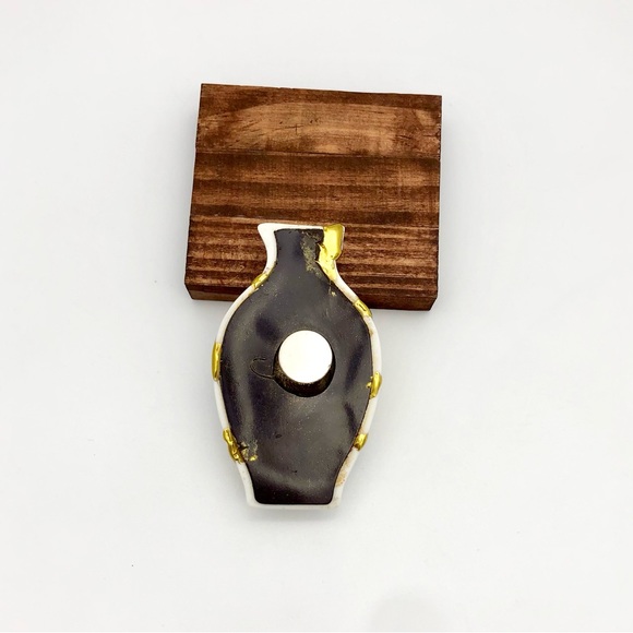 Kintsugi Vase Ceramic Magnet Kitchen Decor Gold Crack Gift Asian Calligraphy - Picture 8 of 9
